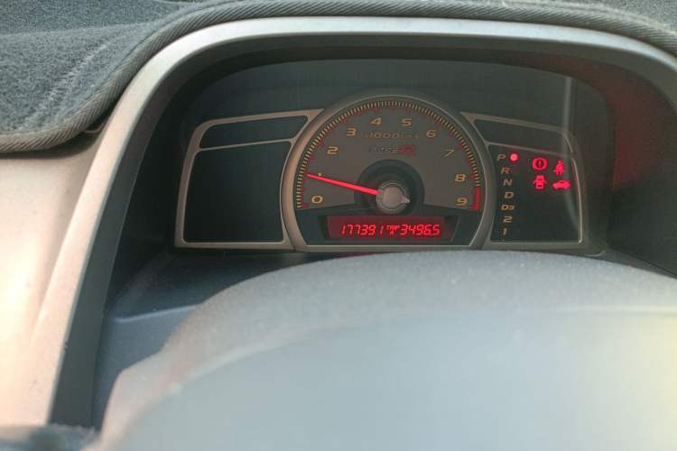 Used Honda Civic 2006 1.8L Automatic Classic Edition Odometer Close Up