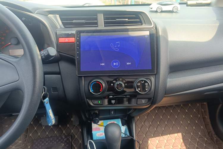 Used Honda Fit 2016 1.5L LX CVT Comfort Model