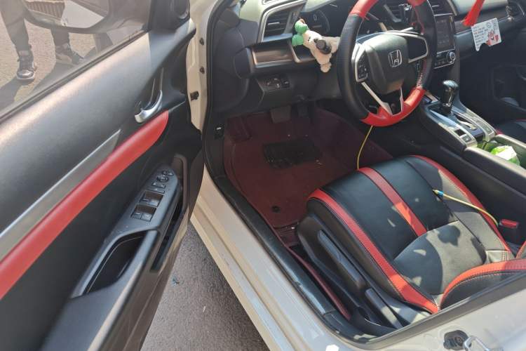 Used Honda Civic 2019 220TURBO CVT Dynamic Edition China VI