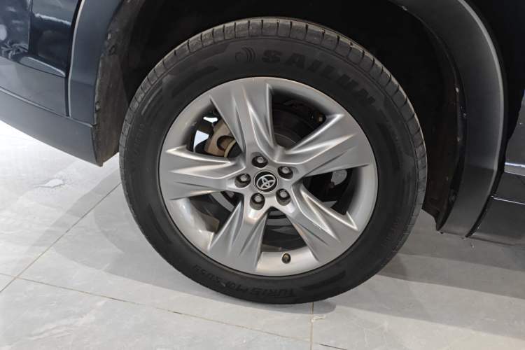 Used Toyota Highlander 2021 2.0T Four-Wheel Drive Prestige Version 7 Seats
