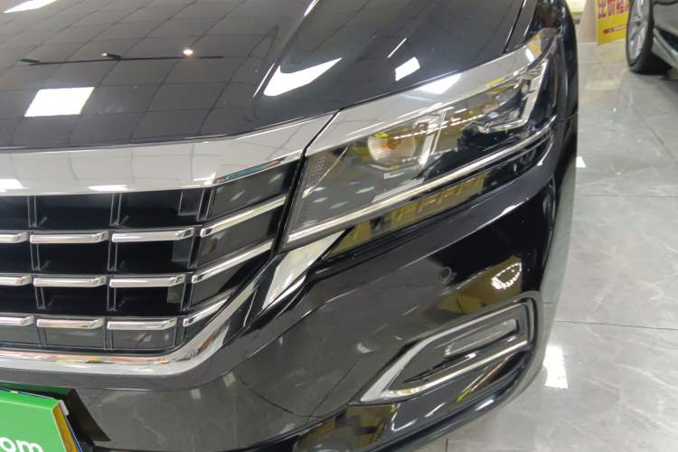 Used Volkswagen Passat 2019 330TSI Elite Edition China VI
