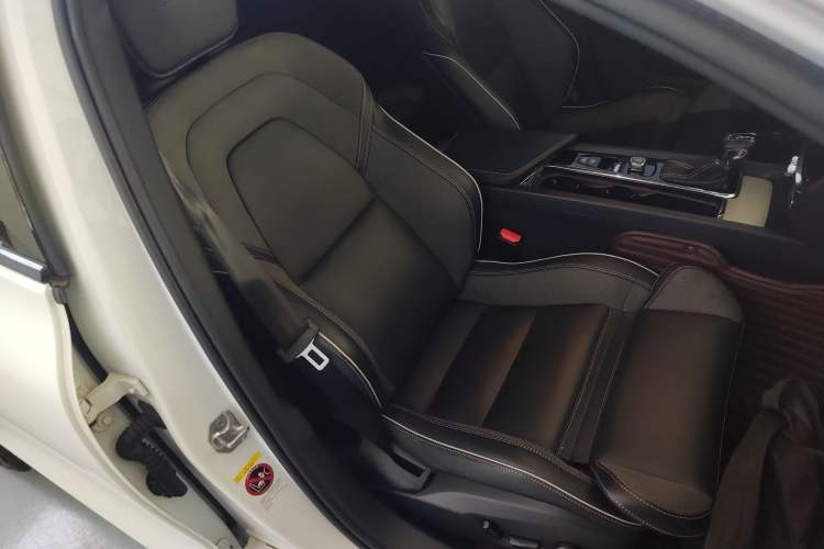 Used Volvo S60 2020 T5 Zhiya Sport Edition