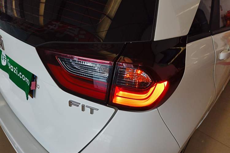 Used Honda Fit 2021 1.5L CVT Trend Edition