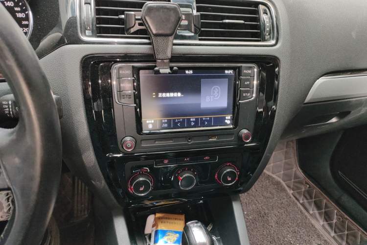 Used Volkswagen Sagitar 2018 180TSI DSG Prestige Edition
