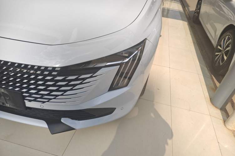 Used Peugeot 508 2023 508L 400THP Driving Flagship Edition
