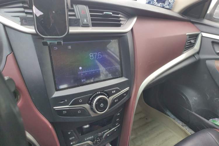 Used BYD G5 2014 1.5TI Manual Luxury Edition