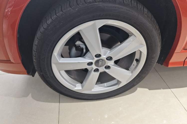 Used Audi Q2L 2020 35 TFSI Fashionable and Elegant Model Exterior 3