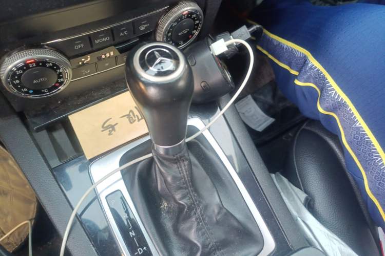 Used Mercedes-Benz GLK-Class 2012 GLK 300 4MATIC Fashion Model