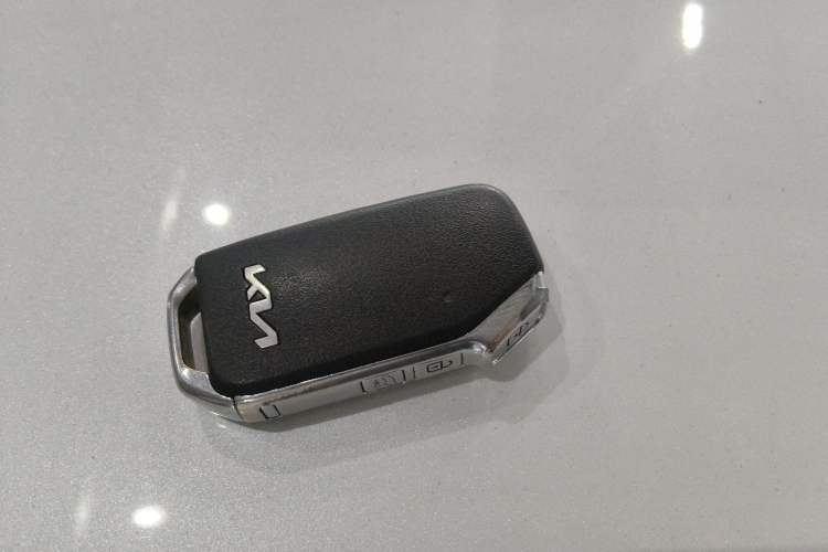 Used Kia Seltos 2023 1.5L CVT Luxury Edition Vehicle Key