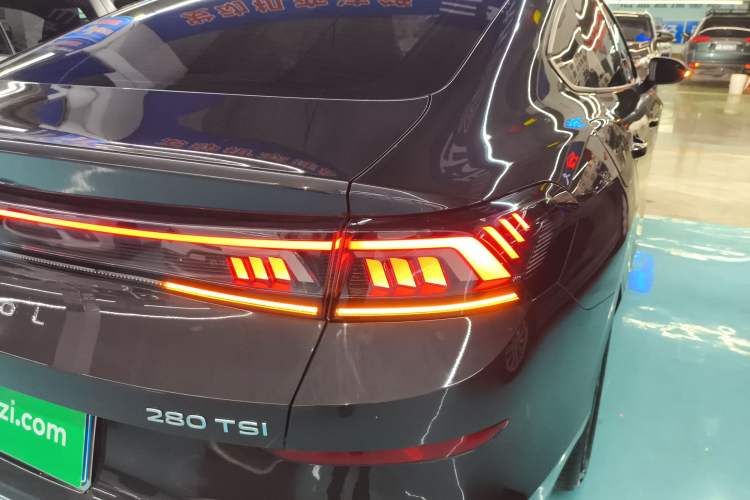 Used Volkswagen Lamando 2024 Lavida L 280TSI DSG Spicy Edition