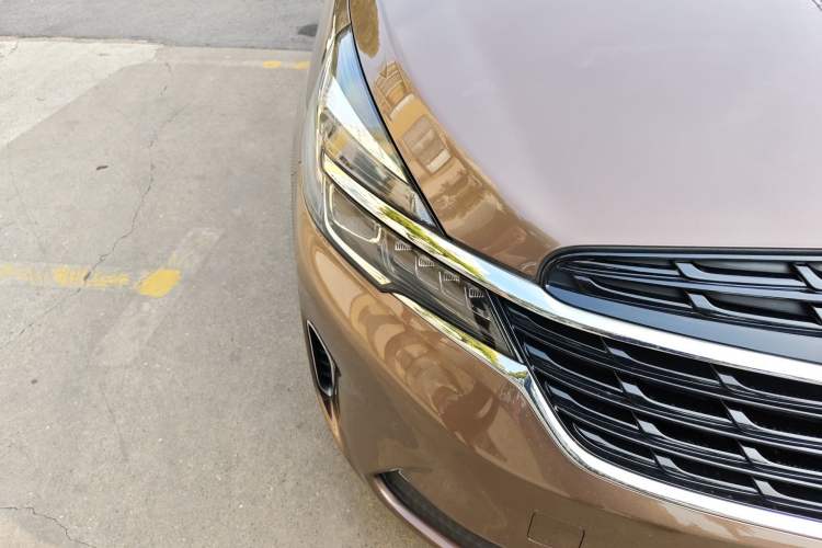 Used Buick GL8 2021 Land Cruiser Executive Class 652T Comfort Model
