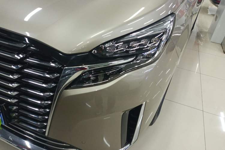 Used Buick GL8 2023 ES Lu Zun Flagship Model