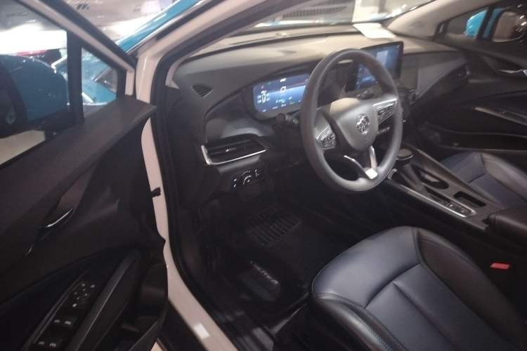 Used Buick Velite 6 2024 450km Range Commuter Version Driver Seat