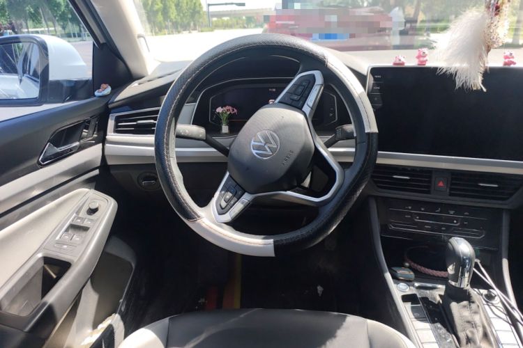 Used Volkswagen Bora 2023 300TSI DSG Prestige Edition
