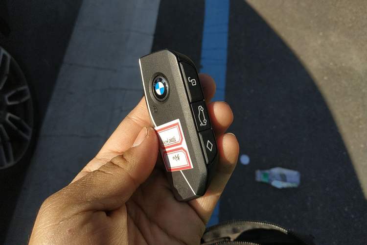 Used BMW 5 Series 2025 530Li Leading Model M Sport Package Vehicle Key
