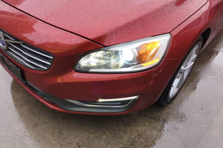 Used Volvo V60 2014 T5 Zhiya Edition