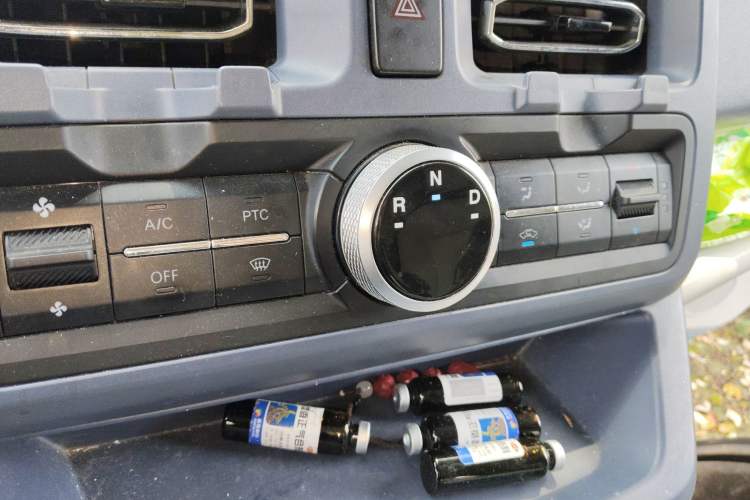 Used SRM New Energy E3L 2024 Standard Model
