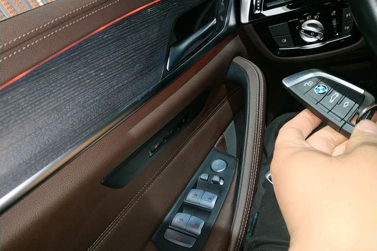 Used BMW 5 Series 2023 530Li Leading Model M Sport Package
