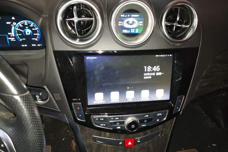 Used BYD Tang New Energy 2017 2.0T All-Wheel Drive Hyatt Model
