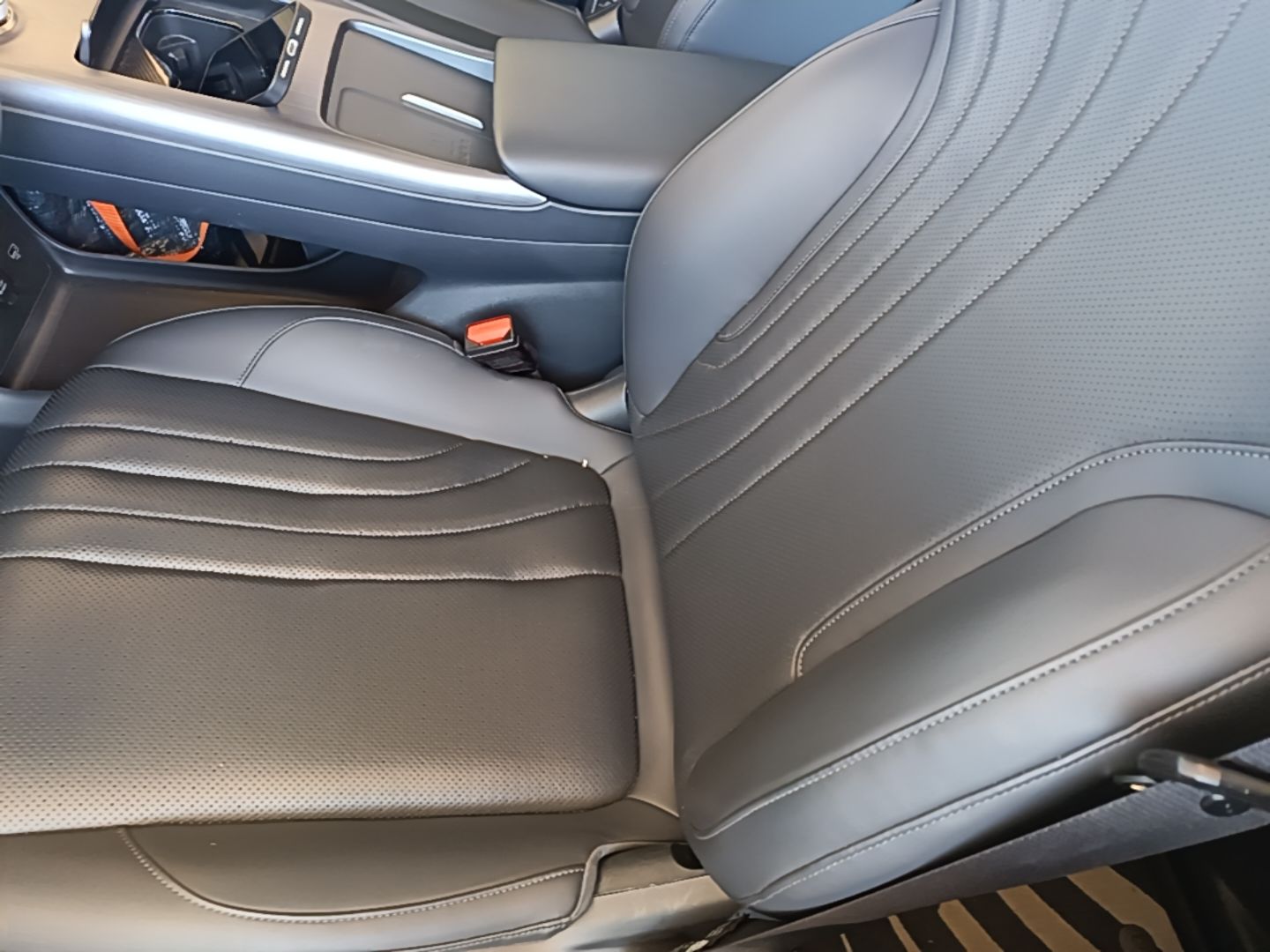 Geely Galaxy E5 2026 Model 610km Exploration+ Edition — снимка 17