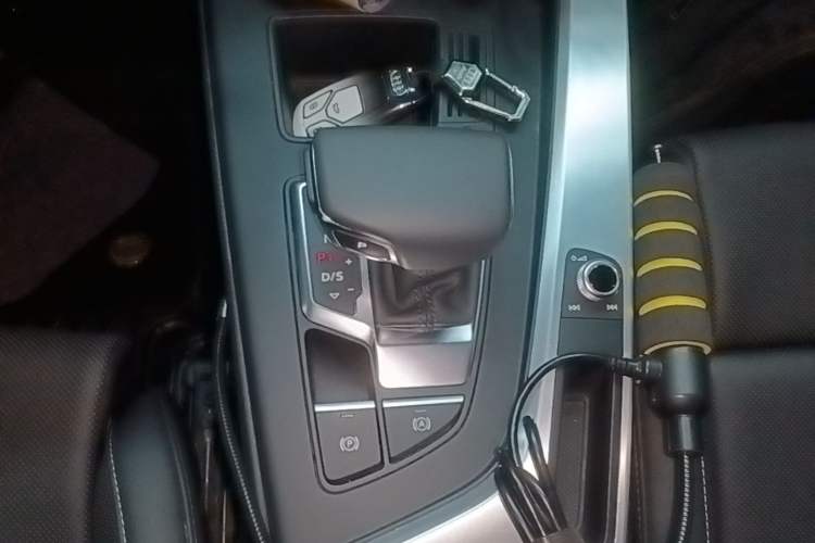 Used Audi A4L 2024 40 TFSI Fashion Dynamic Model
