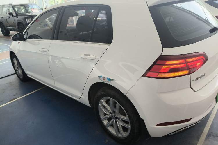 Used Volkswagen Golf 2018 1.6L Automatic Comfort Model