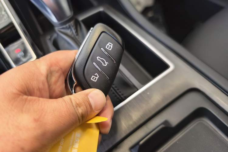 Used Roewe i5 2026 Model 1.5L CVT Luxury Version