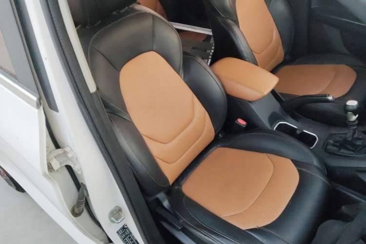 Used Wuling Hongguang S3 2018 1.5L Manual Comfort Model China V Standard