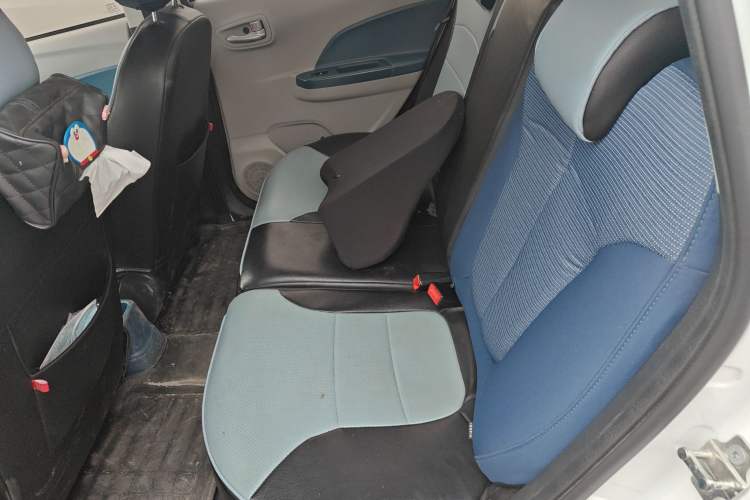 Used CHANGAN Benni E-Star 2021 National Edition Colorful Version Lithium Iron Phosphate (31.86 kWh)
