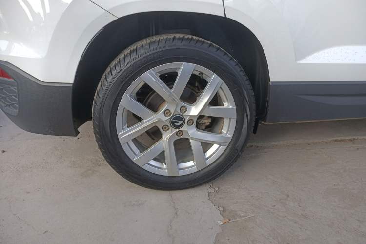 Used Jetta VS5 2023 280TSI Automatic Trend Edition
