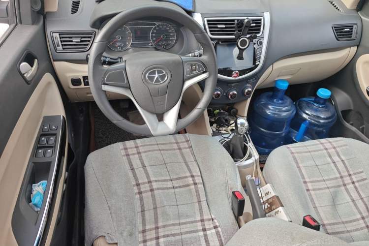 Used JAC Group J6 A30 2013 1.5L Manual Luxury Model China IV Standard
