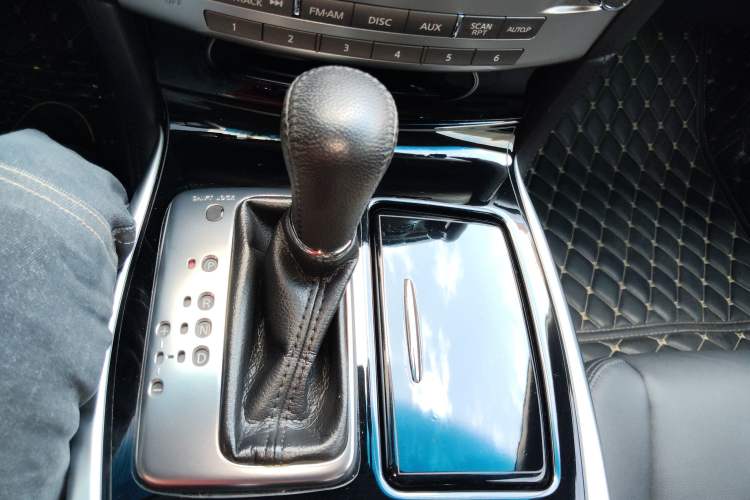 Used Infiniti Q70 2017 Q70L 2.5L Elite Edition