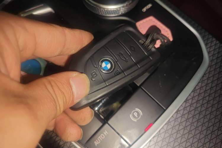 Used BMW i3 2024 eDrive 40 L Midnight Edition
