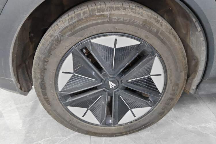 Used Deepal S07 2023 200Max Range-Extended Version
