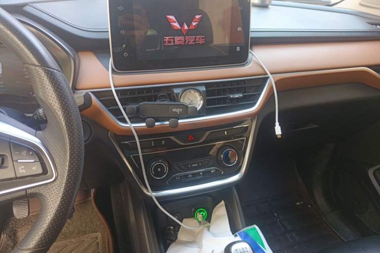 Used Wuling Hongguang S3 2018 1.5L Manual Luxury Model China V Standard