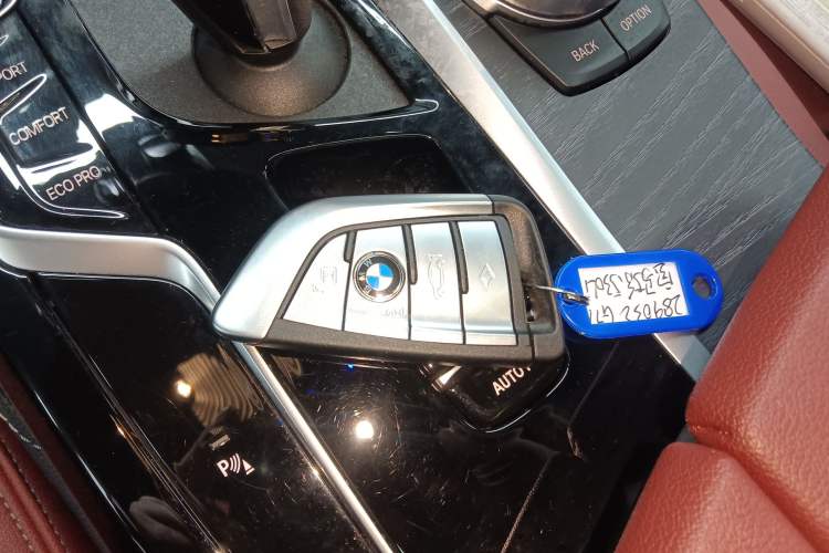 Used BMW 5 Series 2022 Restyled 530Li Leading Edition M Sport Package