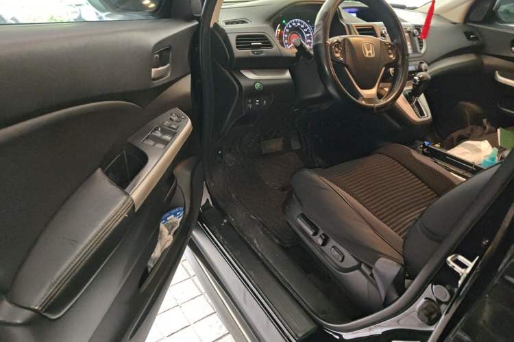 Used Honda CR-V 2012 2.4L four-wheel drive luxury version