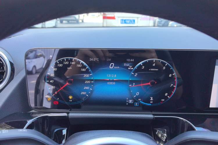 Used Mercedes-Benz B-Class 2022 Second Facelift B 200 Fashion Edition
