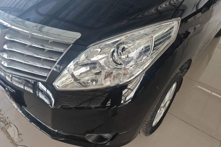 Used FORTHING Lingzhi PLUS 2021 Travel Edition 2.0L Manual Luxury 7-Seater