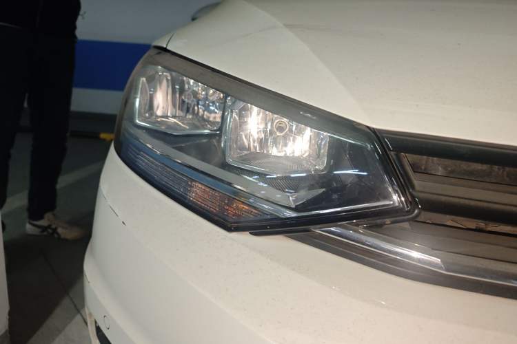 Used Volkswagen Touran 2018 Volkswagen Touran L 280TSI DSG Comfort Edition 7 Seats China V Emission Standard