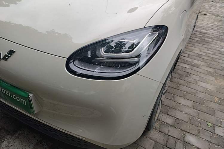 Used Wuling Bingo 2023 333 km Lingxi Connected+ Version
