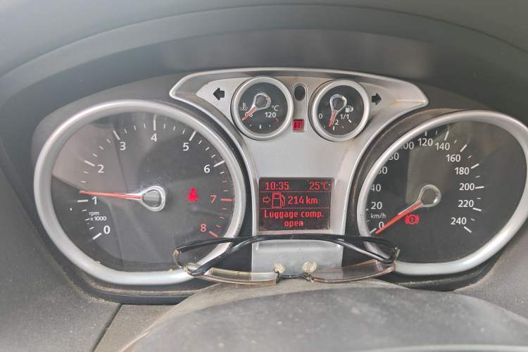 Used Ford Focus 2011 Sedan 1.8L Manual Classic Model