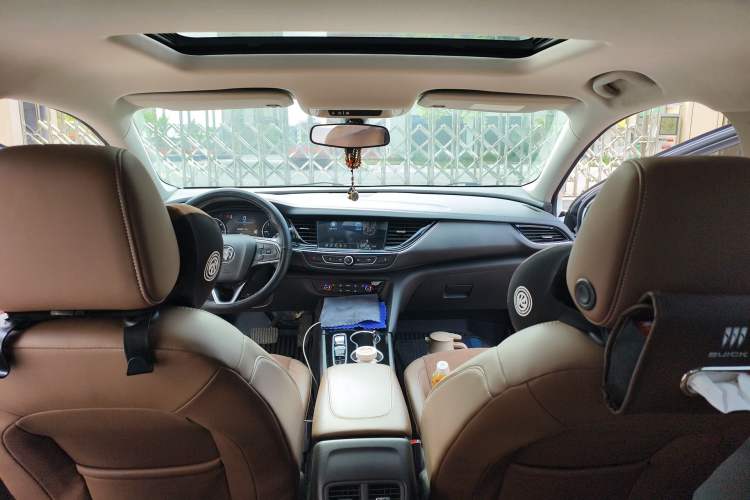 Used Buick Regal 2020 552T Luxury Version Headliner