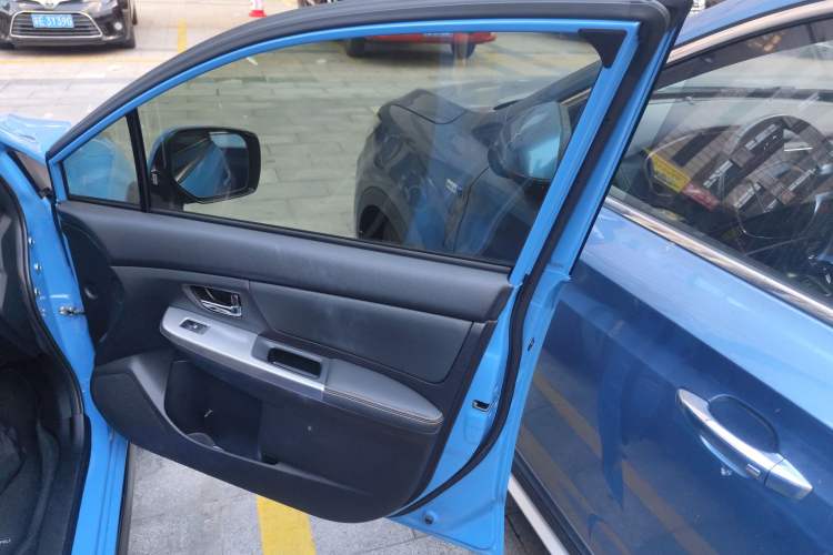 Used Subaru XV 2017 2.0i Luxury Edition
