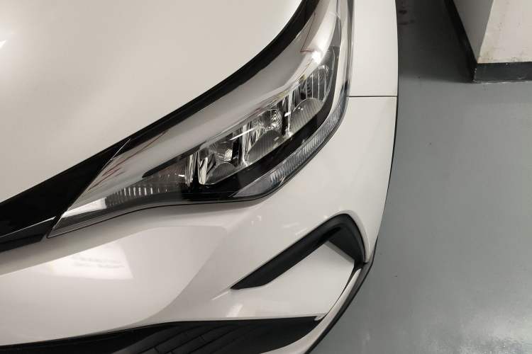 Used Toyota IZOA 2023 2.0L Enjoy Edition Left Front Headlight