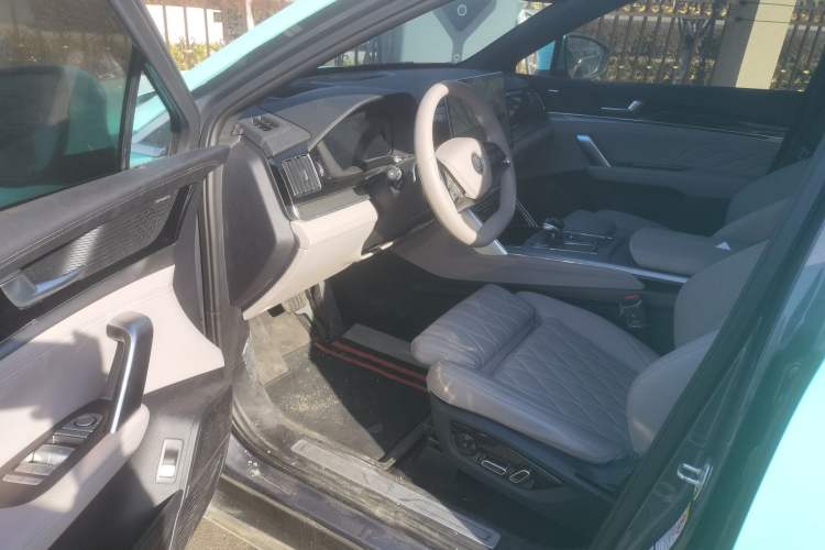 Used BYD Tang New Energy 2025 Intelligent Driving Version DM-i 115KM Flagship Edition
