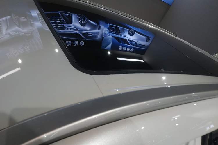 Used Toyota Highlander 2022 Dual-Engine 2.5L Four-Wheel Drive Prestige Version 7 Seats
