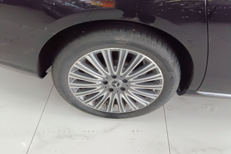 Used Mercedes-Benz E-Class 2021 Facelift E 300 L Stylish Edition
