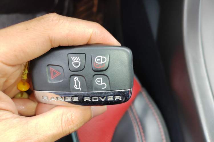 Used Land Rover Range Evoque 2018 240 PS SE DYNAMIC Smart Edition