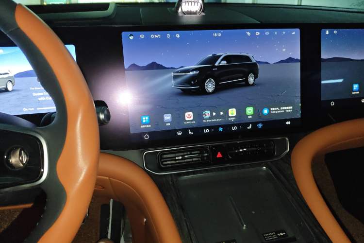 Used Hima AITO M9 2025 Extended-Range Ultra Version 52 kWh 6-Seater
